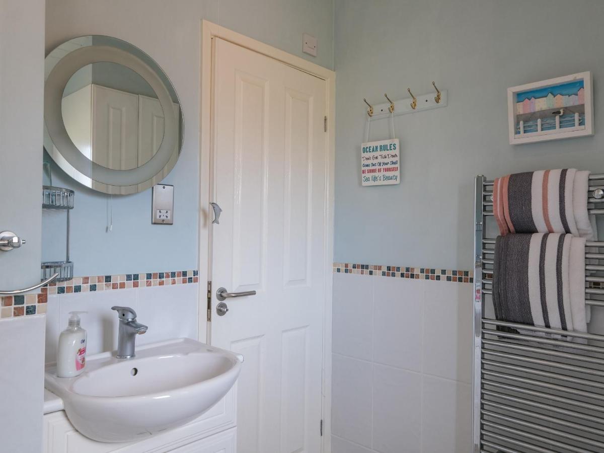High Tide Villa Wadebridge Exterior foto
